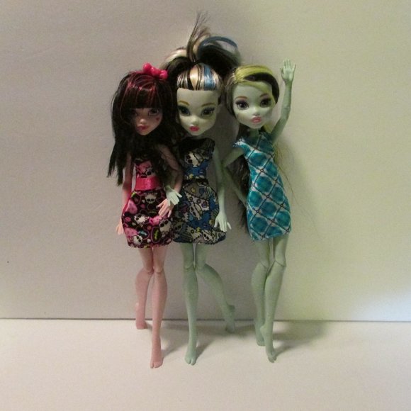 lot of 3 Monster High dolls Frankie Stein and Draculuara - Picture 1 of 7